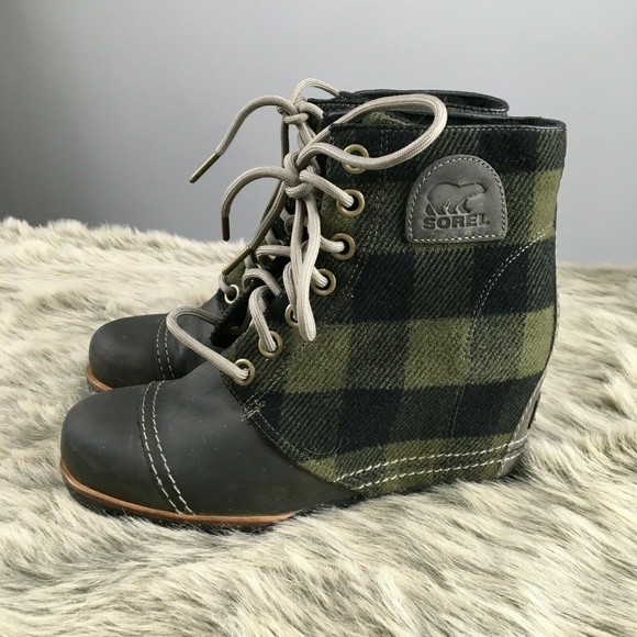 sorel pdx plaid